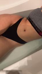 Mrcrossa webcam cam4 model stream image