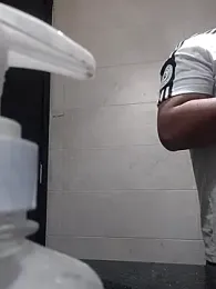 thugalvin webcam model stream image