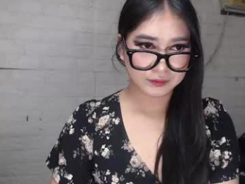 camela_star webcam model stream image