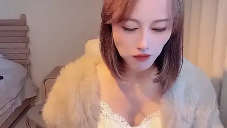 Krismil3 webcam stripchat model stream image