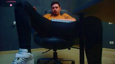 EnzzoRace webcam model stream image