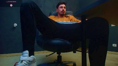 EnzzoRace webcam model stream image