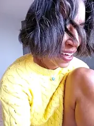 Goldenlace webcam stripchat model stream image