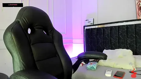 SwettRenata_ webcam model stream image