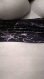 Pbless webcam model stream image