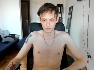 Nikola Stefanovic webcam flirt4free model stream image