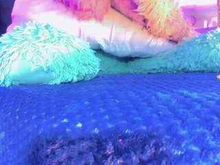samantha-official webcam model stream image