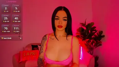 TiaBelle webcam model stream image