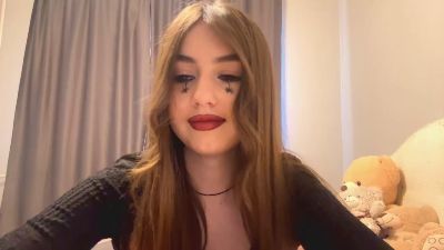 ShemekaDickert webcam model stream image