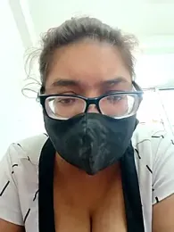 Elie_Sexy143 webcam model stream image