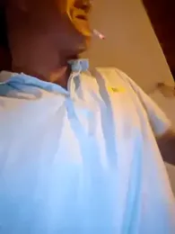 leoytessa_10 webcam stripchat model stream image