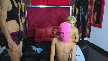 Scoundrel_Room webcam model stream image