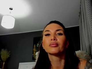 lovelyemma webcam model stream image