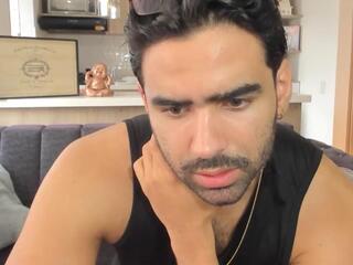 Bradley Martin webcam model stream image