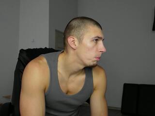 Ryan Dozer webcam model stream image