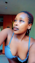 XXJuicyQueenXX webcam model stream image