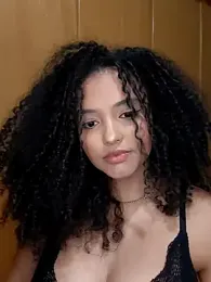 pandinhagamer webcam model stream image