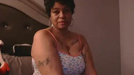 MSweetLindaParks webcam stripchat model stream image