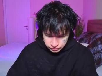 _lilyosh1_ webcam model stream image