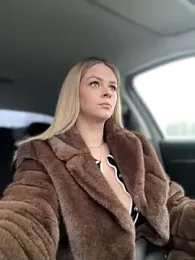 Love_Bri webcam model stream image