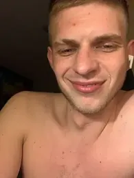 VelvetKingg webcam model stream image