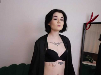 LucyKitten webcam model stream image