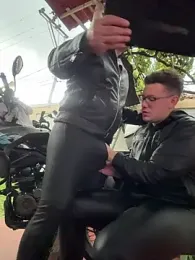 Neil_and_isaac webcam stripchat model stream image