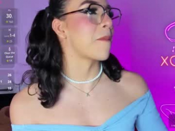 alonehazel webcam model stream image