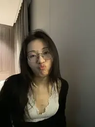 haiyan125216 webcam model stream image