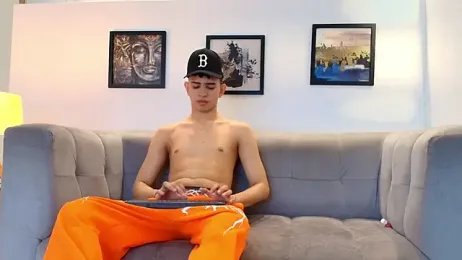 TWINKS_FRIENDS webcam model stream image