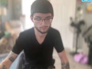 youngkubenski215 webcam model stream image