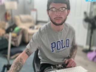 youngkubenski215 webcam model stream image