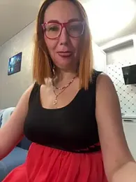 LybovNTV webcam stripchat model stream image