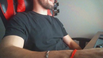 Onflamesss webcam cam4 model stream image