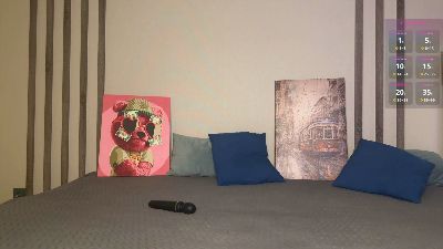 LovieRenne webcam model stream image