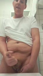 olli_36 webcam model stream image