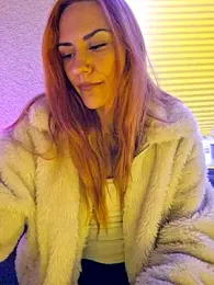 SlimBellaOfficial webcam stripchat model stream image