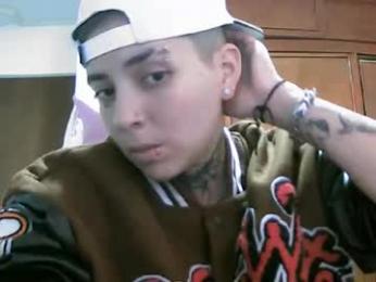 noah_martini webcam model stream image