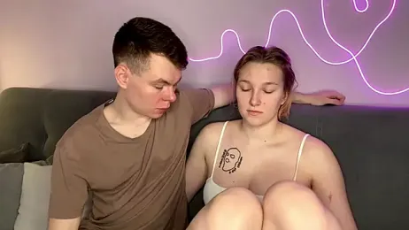 julielourens webcam model stream image