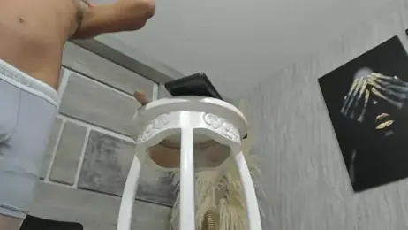 black_cami webcam model stream image