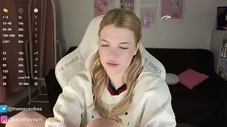 Maya_Rave webcam model stream image