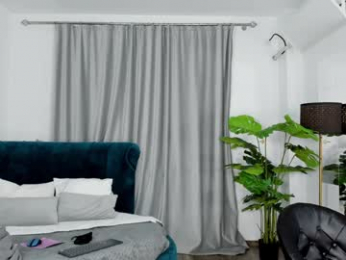 sandralopezxxx webcam model stream image