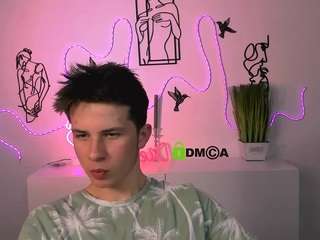 leo-valor webcam model stream image