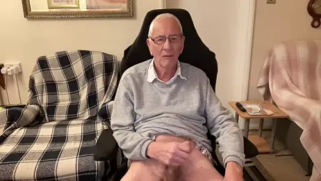 cutaboverest webcam model stream image