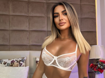 SamanthaRogue webcam model stream image