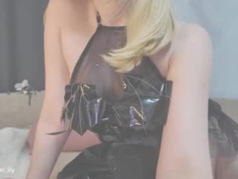 virgiin_lily webcam model stream image