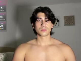 Travis Thunder webcam model stream image