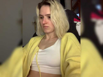 Asya_ webcam model stream image