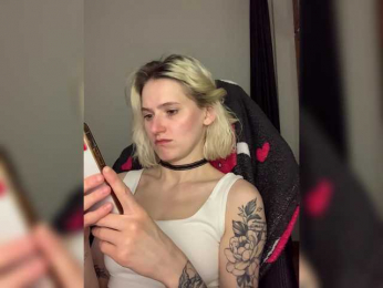 Asya_ webcam model stream image