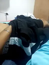 annie-19 webcam model stream image